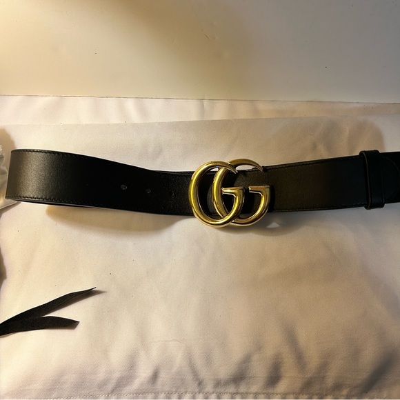 Gucci Black Belt with Gold GG Buckle main image 6